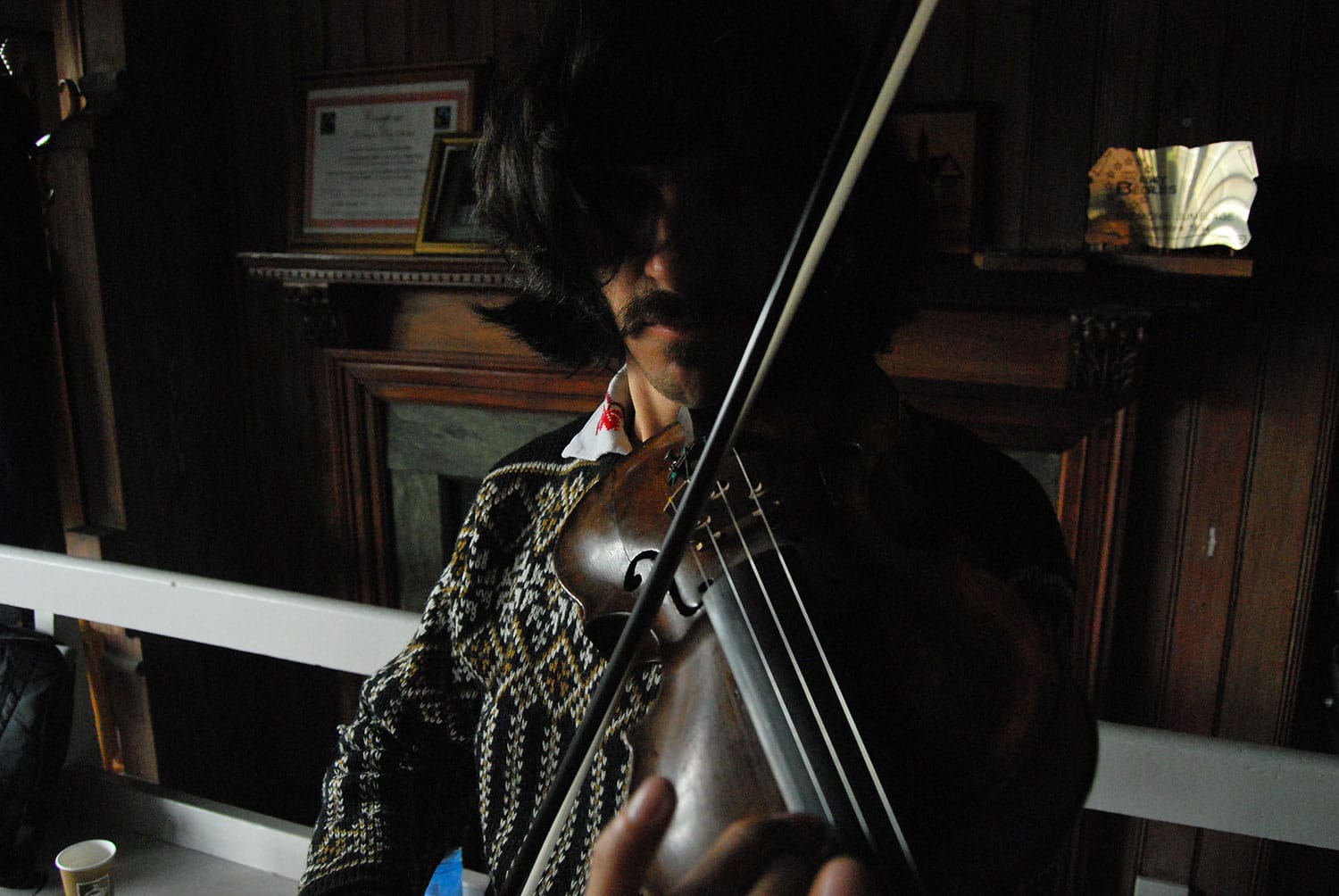 Tcha Limberger backstage in Belfast by Dave Kelbie