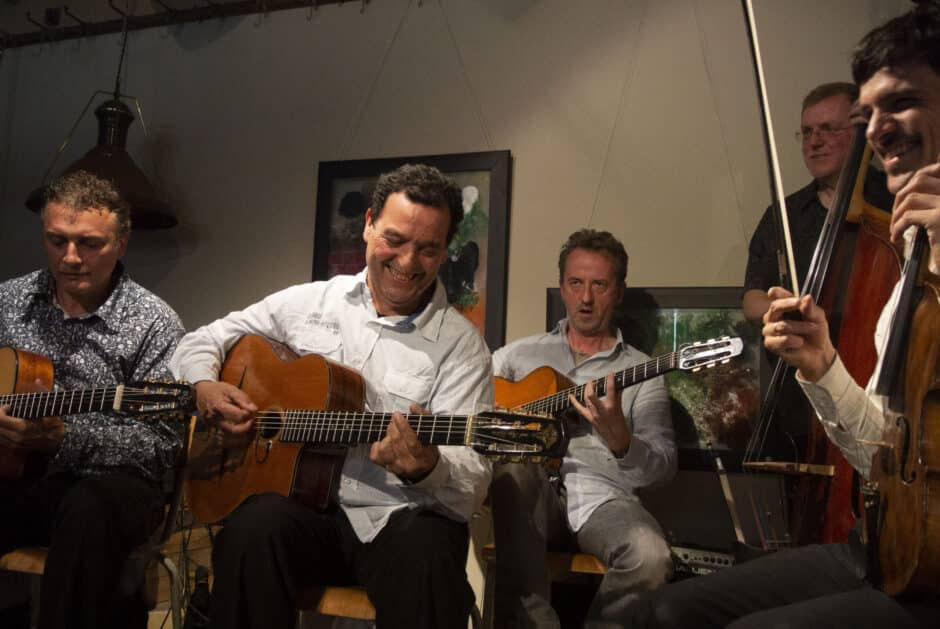 Lollo Meier, Fapy Lafertin, Dave Kelbie, Andy Crowdy, Tcha Limberger on stage