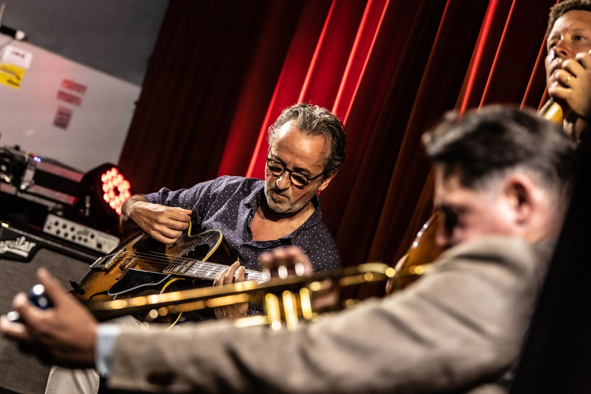 Jerome Etcheberry, Dave Kelbie, Sebastien Girardot on stage